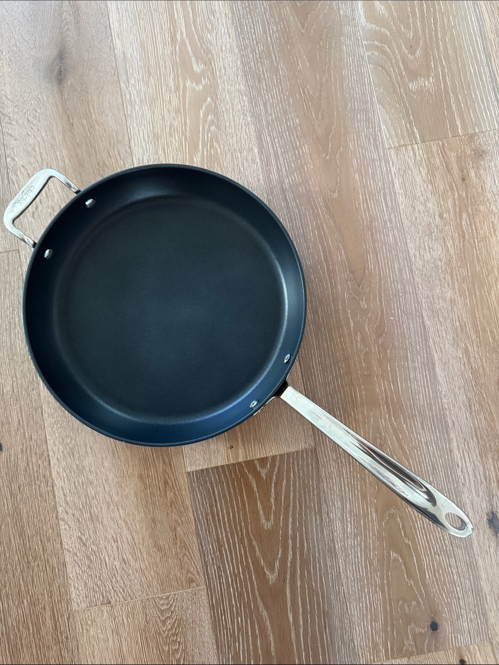 All Clad Nonstick 12” Fry Pan